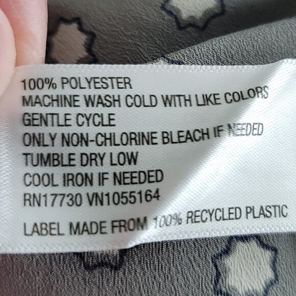 ***Merona  Grey Polyester Sleeveless Blouse XXL*** - Picture 11 of 12